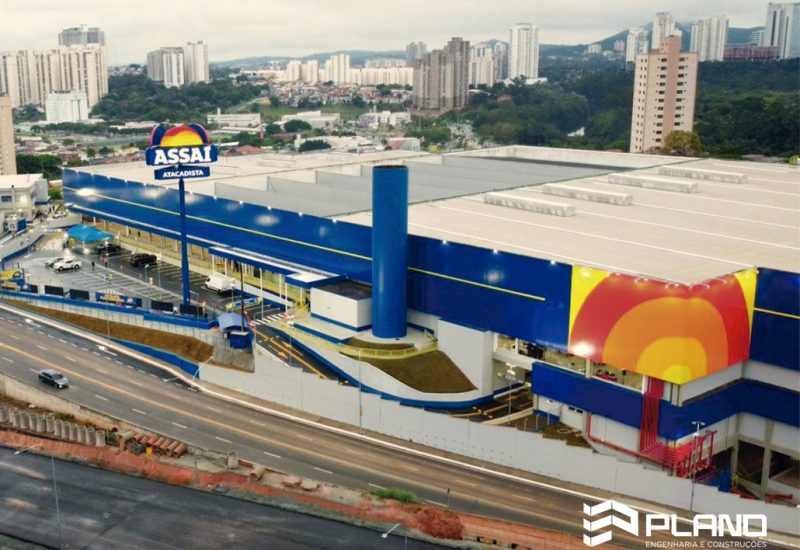 Assaí Barueri (café) - Fachada - Projeto Plano Engenharia