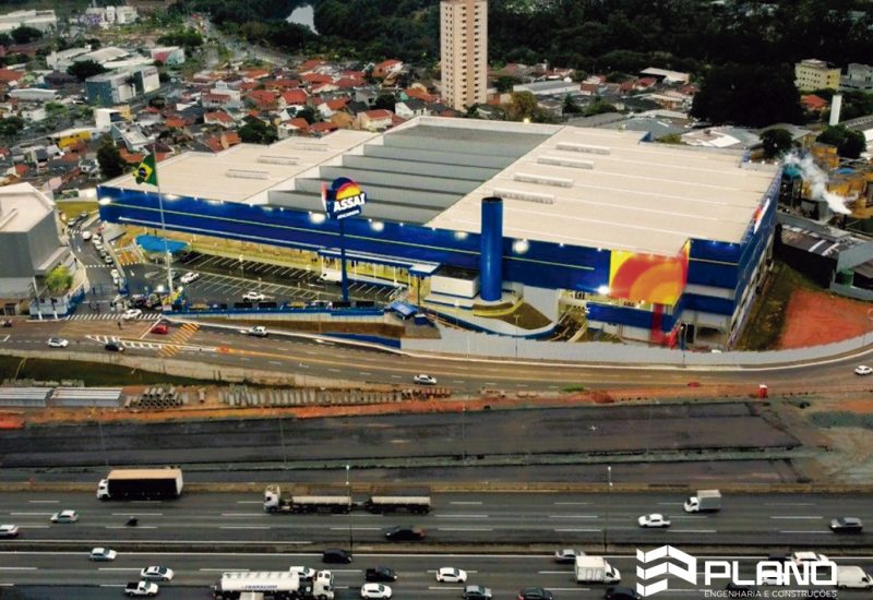 Assaí Barueri (café) - Telhado Projeto Plano Engenharia