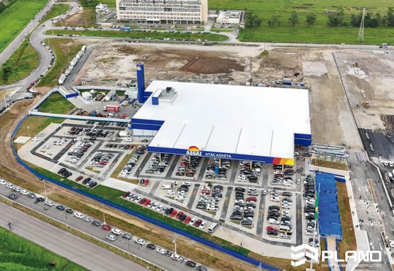 Assaí Caraguatatuba - Vista aérea Terreno - Projeto Plano Engenharia