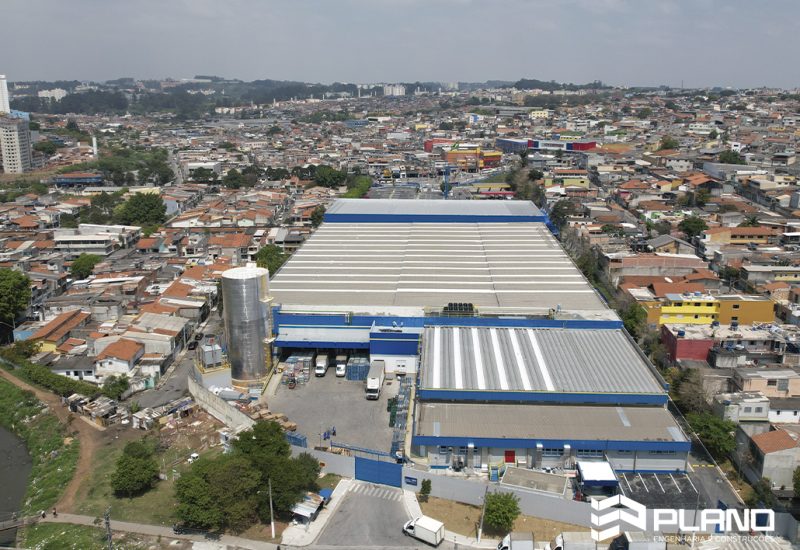 Assaí Guaianases (Estação)- Vista aérea - Projeto Plano Engenharia