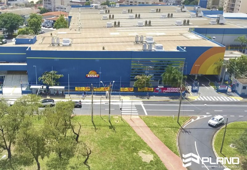 Assaí Ribeirão Preto (Vargas) - Fachada - Plano Engenharia e Construção