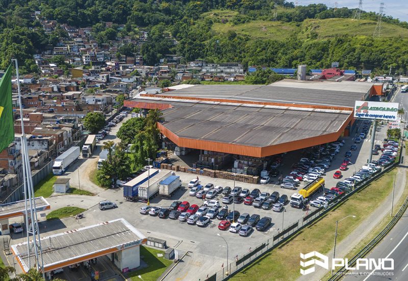 Atacadão-Guaruja-fundo--Plano-Engenharia